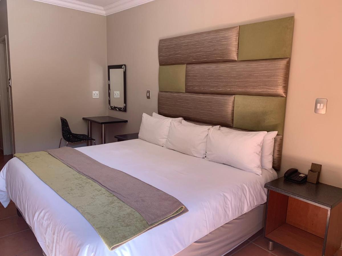 Polokwane Lodge Exterior photo